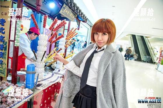 最新作品集在此：爱丝带来的“细高叉的感觉”，看得人脑袋发热