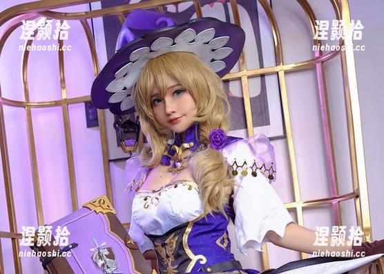 不可思议的双人写真，Azami画里的模样你看到了吗？