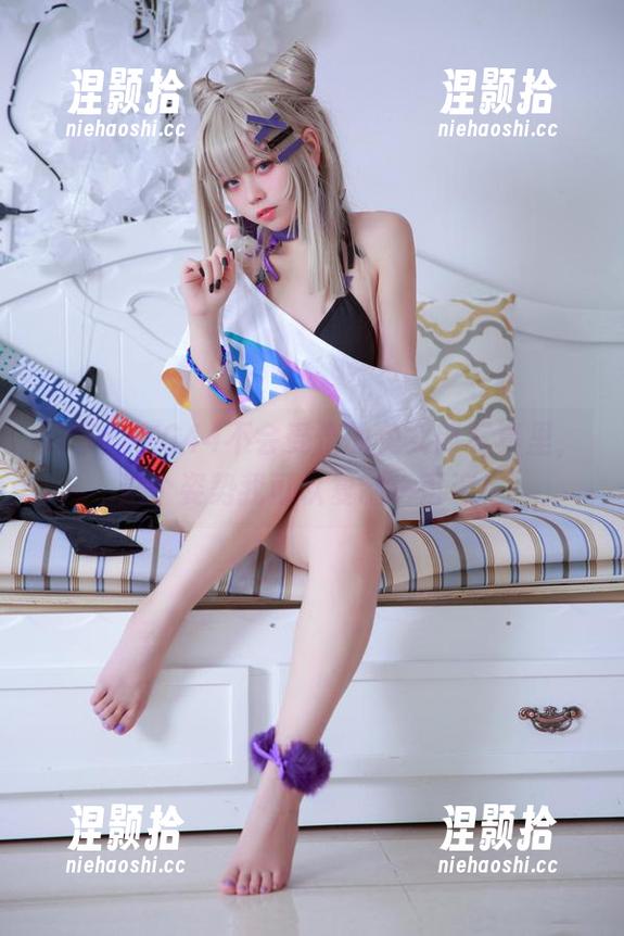 分享：在G44不会受伤的兔女郎写真里，这个姿势我可以复制一百遍！