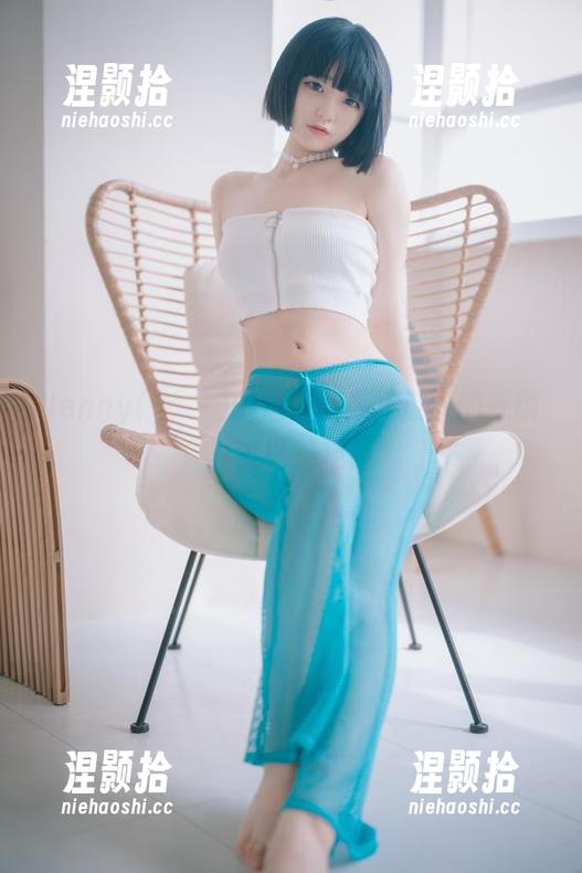 Jenny(정제니)的短裙合集，撩人的一瞬，难以抗拒！