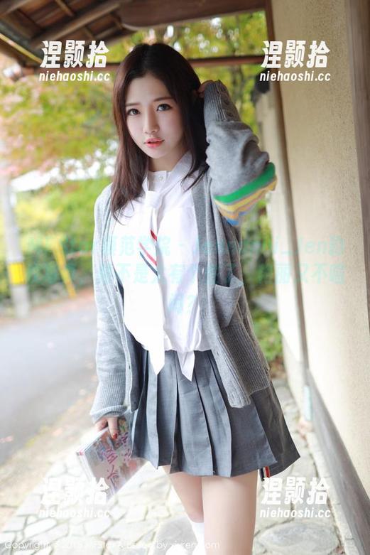 MFStar模范学院 - Jennanni_Jen豹纹写真，是不是太有个性了，艳丽又不喧闹？