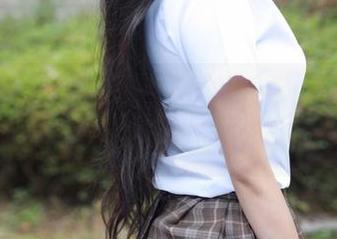 MFStar模范学院 – 资源更新：奈美nana与她的红裙一起“晃动”