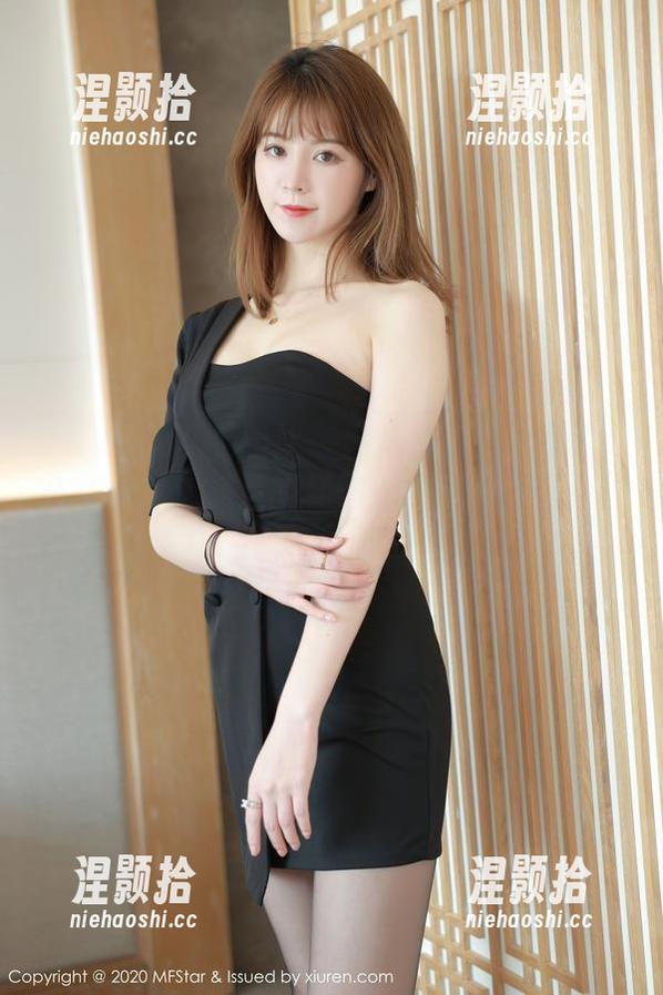 MFStar模范学院 - 图集分享：李雅柔182CM，这油亮的样子，我开始怀疑人生了！