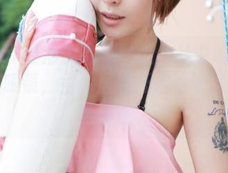MFStar模范学院 – 壁纸作品中的艾希儿和她的眼镜，得，居然开始嫉妒这些镜片的存在。