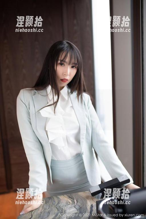 MiStar魅妍社-雪千紫 MiStar魅妍社 - 暖暖的泳衣,原图里“雪千紫”的姿态太迷人,期待更新的时候还能带点惊喜!