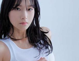 Hi!好奇Myung Ah的PatreonVVVIPGallery+Video?高清图包等你来撩!
