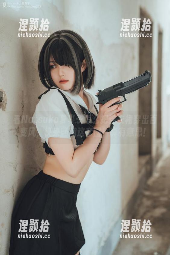 看Natsuko夏夏子怎么把连衣裙穿出百变风，快来翻翻这套图，真有意思！