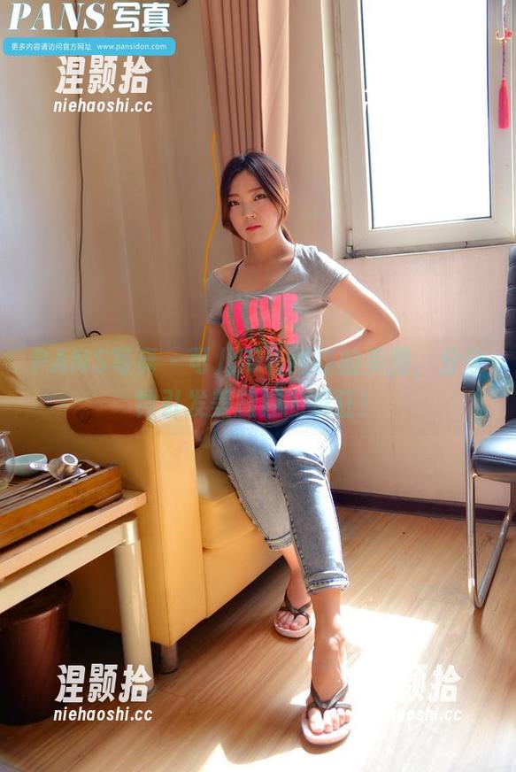 PANS写真-可儿 PANS写真 - 可儿带着网袜的美图,分分钟引发美腿控的疯狂!