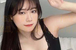 从容姿态到细节，Sira(시라)的全套写真让我想，能否让别人也这么自信？