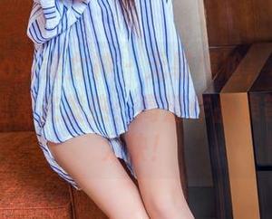 TouTiao头条女神 – 无畏尴尬，林依依在连体衣里发光发热：高清作品集等你一睹为快！