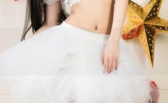 UGirls尤果网 – 天台写真大冒险：刘嘉琦cherry教你壁纸新姿势