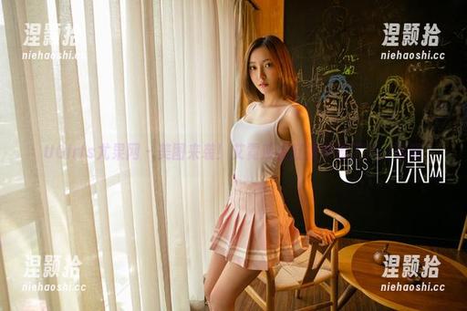 UGirls尤果网 - 美图来袭！艾霓莎在红裙中添了几分妖娆