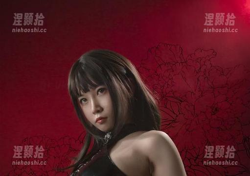 看！Uki雨季的精致全套，灰丝图包满满的诱惑