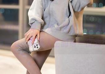 XIAOYU语画界 – 双人图集｜豆瓣酱和他的朋友，调味人生的每一出戏！
