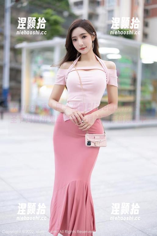 Xiuren秀人网-Elise谭晓彤 Xiuren秀人网 - 坐等Elise谭晓彤在万圣节捣鼓出鬼脸写真,我的期待值爆棚中…