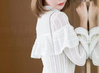 Xiuren秀人网 – 拍黄瓜girl的厨房也会进浴缸？高清套图随便看