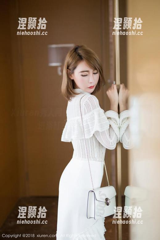 Xiuren秀人网-拍黄瓜girl Xiuren秀人网 - 拍黄瓜girl的厨房也会进浴缸?高清套图随便看