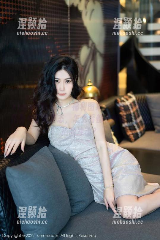 Xiuren秀人网-油田溪溪 Xiuren秀人网 - 福利图集——油田溪溪作为女王的姿态,怎么看都有种让人想追拍的冲动?