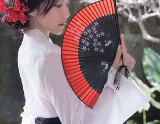 Xiuren秀人网 – 科普一下“裤里丝”——程程程的这组合集真挺有意思