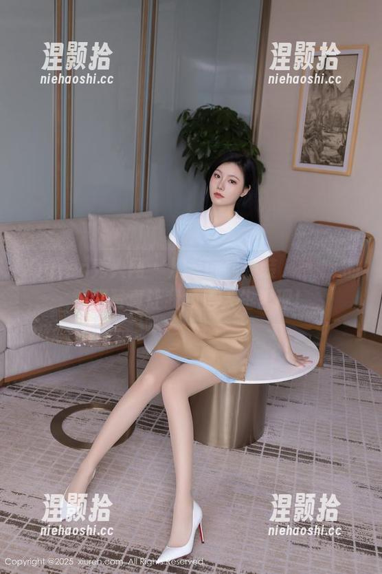 Xiuren秀人网 - 从考试到换装，章芃芃的制服写真让我领悟人生哲理！