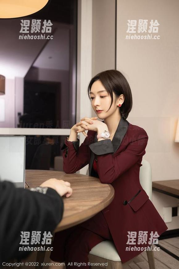 Xiuren秀人网-艾栗栗栗栗栗栗吖 Xiuren秀人网 - 艾栗栗栗栗栗栗吖;兔女郎写真,以及路过心脏的小悸动