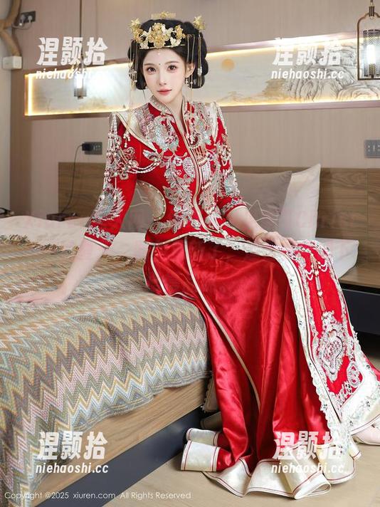 Xiuren秀人网-黄可Christine Xiuren秀人网 - 好吧,又见黄可Christine的夏天,图包更新了,适合在空调下慢慢品味。