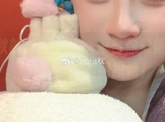 Zyra秋的修女合集——当你觉得严肃时，她却给你美图投喂！