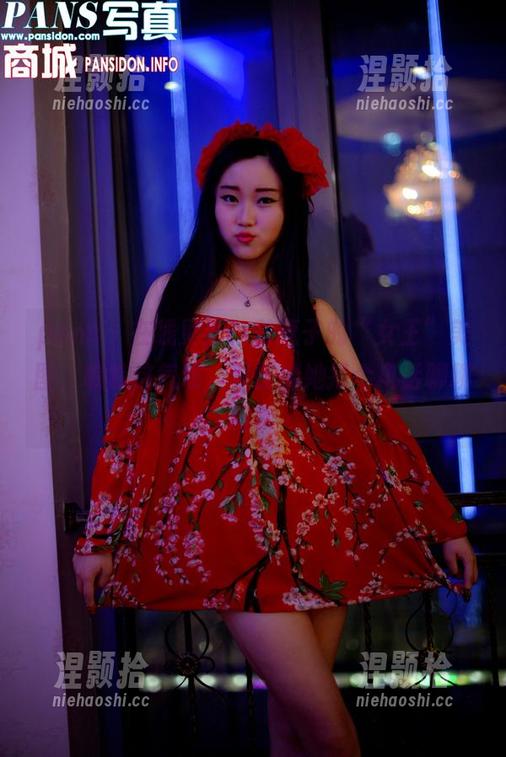 pans-美惠子 pans - 在线更新!美惠子的“女王”美图,瞧瞧这气场,是该给她打个电话聊聊吗?