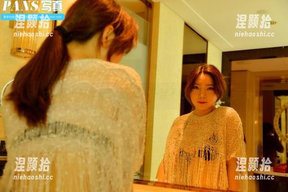 pans - 修女蕾蕾私拍场：一丝不苟的真实play？