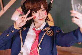 夏天的气息都藏在sally dorasnow多啦雪的画框里,快来科瑠夏的写真墙逛逛!
