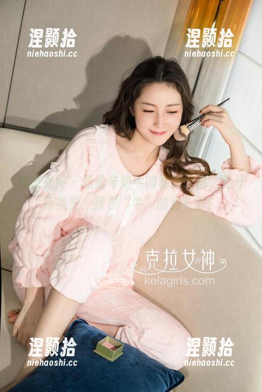 克拉女神 - 盈盈与奶牛的私拍作品，打开新视觉，探寻“牛”的另一面！