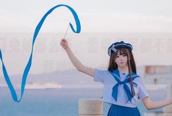 咬一口兔娘那么萌，雷电将军都不禁要下载她的cos了！