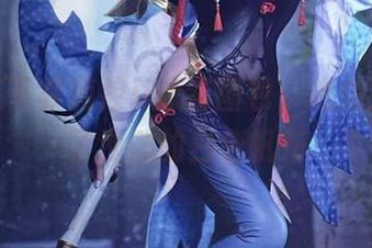 精选在下萝莉控ii泳装图包，难免又想到了沙滩的白色帆布