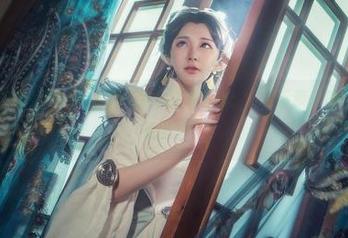 堂堂正正的兔女郎，高清的布兰儿让人想说：“在下萝莉控ii，快分享更多！”