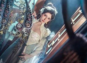 我承认了，在下萝莉控ii在图库里迷失了方向，蕾丝变成了小心机…