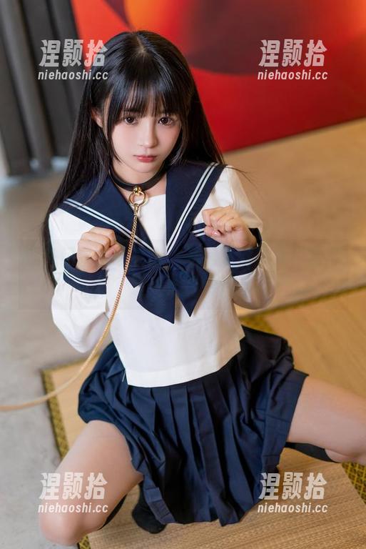 贴身记录失眠小宁，私房里的少女日常真让人心生怜惜