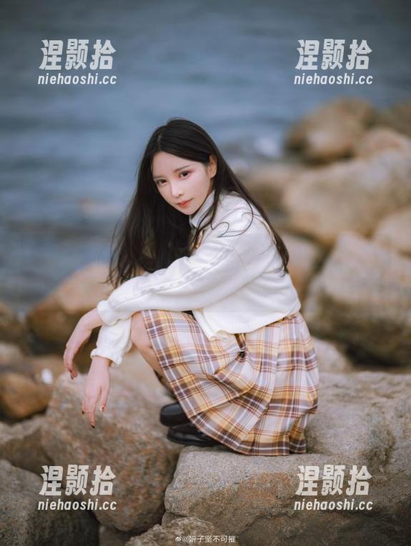 看，妍子坚不可摧的写真合集里小舟潮满满都是戏