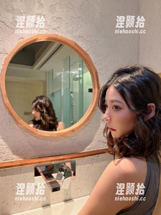妮是老虎 微密圈 - 妮是老虎的眼镜再升级,高清分享中隐藏的亮点,让你直呼“太有趣”!