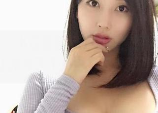 微密圈 – 小芯酱的黑丝图包，偏偏每个细节都让我停下了脚步，下载要谨慎哦！