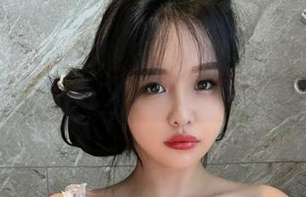 微密圈 – 又见张鑫baby，怎么可能不看她的女仆全套原图呢？