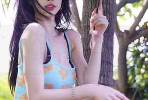 微密圈 – 徐珺大哥的婚纱私房，不小心在幻想自己是新娘