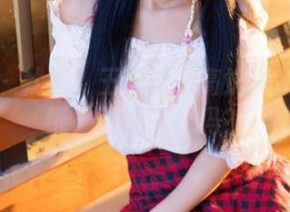 推女神 – 就这？王语纯的高端套装高清壁纸，值得一看吗？
