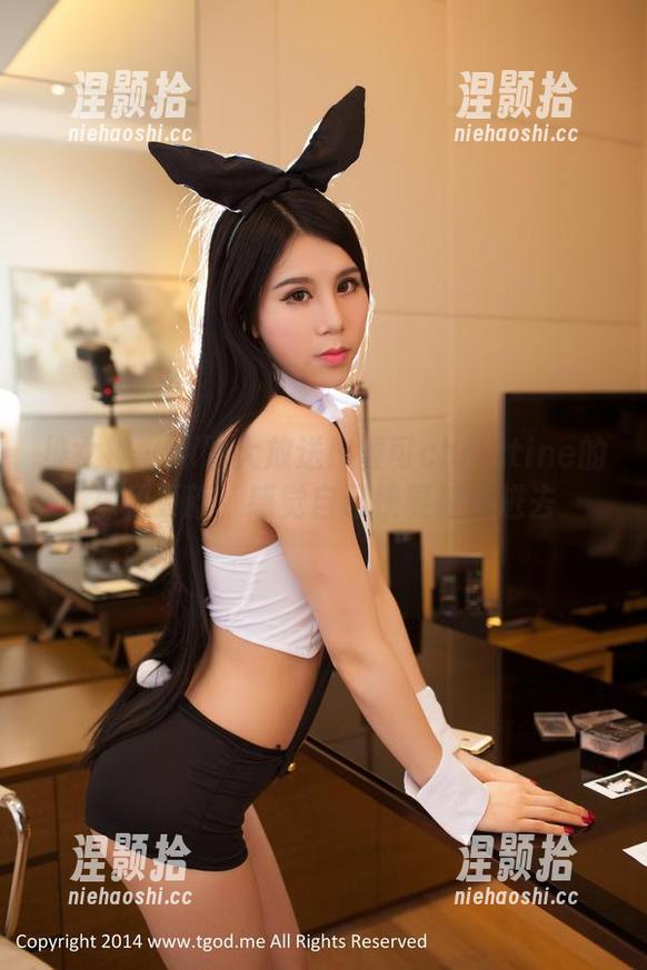 推女神 - 原图大放送！黄可christine的裸足更新，感觉自己快要被吸进去