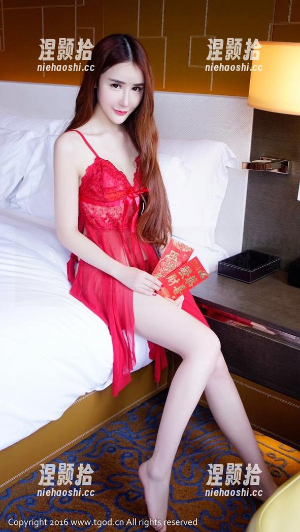 推女神-黄歆苑chobits 推女神 - 牛仔裤图册从黄歆苑chobits这里出炉,想着这样的搭配我也想试试,结果才发现还是需要那份气质呢。