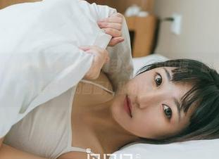 果团网 – 王语纯豹纹套图：我看到她身上的纹理，脑海里闪过“斗兽场”的画面！私拍让人捧腹！