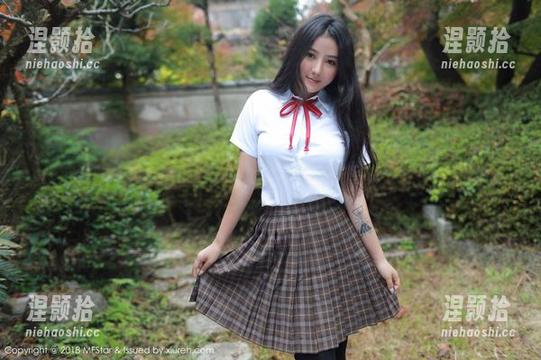 模范学院-NaNa_baby 模范学院 - NaNa_baby的红裙,最新写真分分钟让你动心