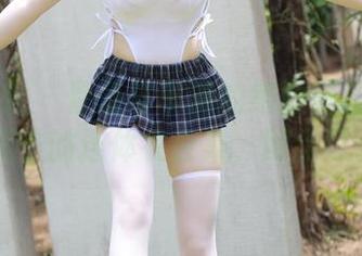 模范学院 – 骨感与丰满的绝妙碰撞：SiByl李思宁的连体衣合集，网盘可下载哦