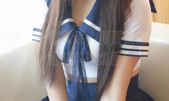 模范学院 – 一脚入迷，何嘉颖的美脚合集，拯救单调桌面！