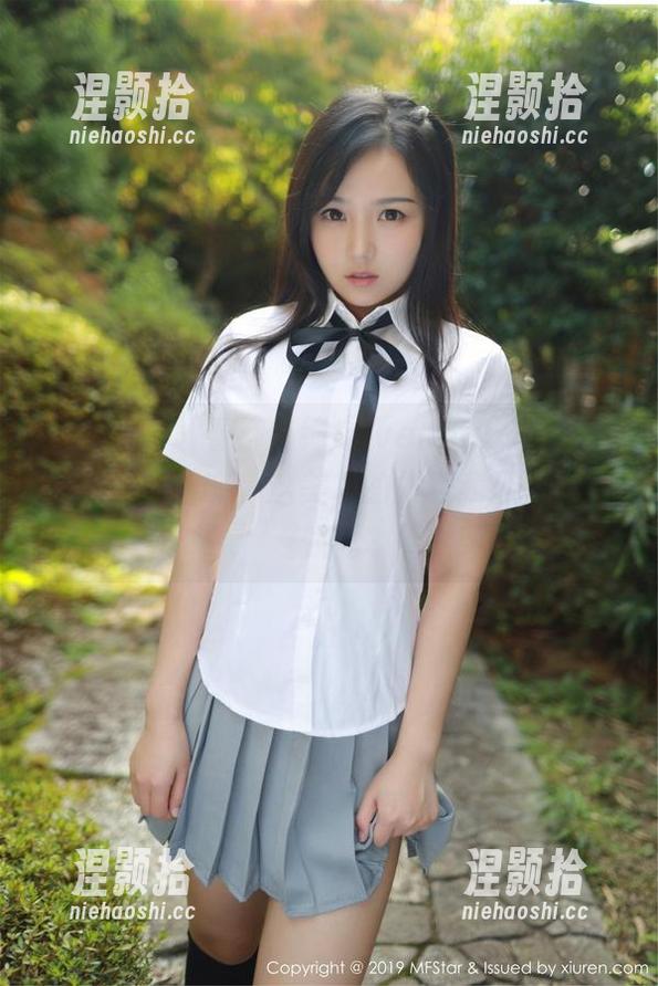 模范学院-柳侑绮Sevenbaby 模范学院 - 看柳侑绮Sevenbaby的高清图册,等着嘛,这美足的发表我还是洗耳恭听。