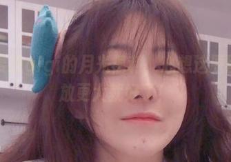 看到樱晚gigi的月光福利，心想这原图要是放更大就好了！